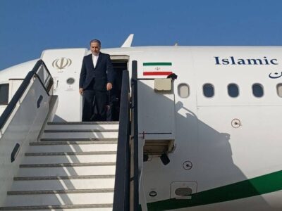 عراقچی وارد کامپالا شد