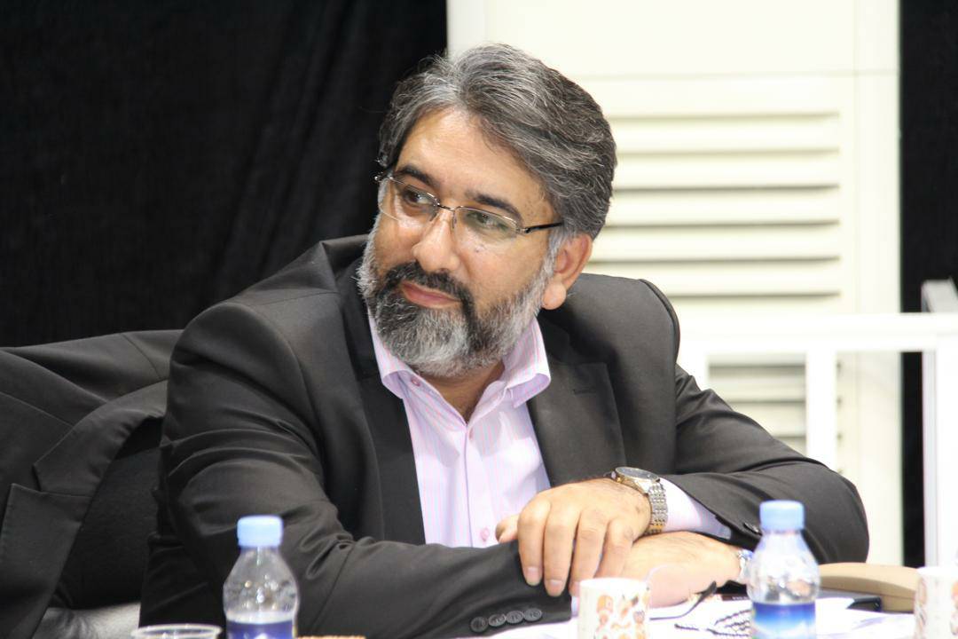 سفره امروز مردم شایسته ملت ایران نیست/ دولت از آزادی‌های مشروع و حقوق شهروندی صیانت کند