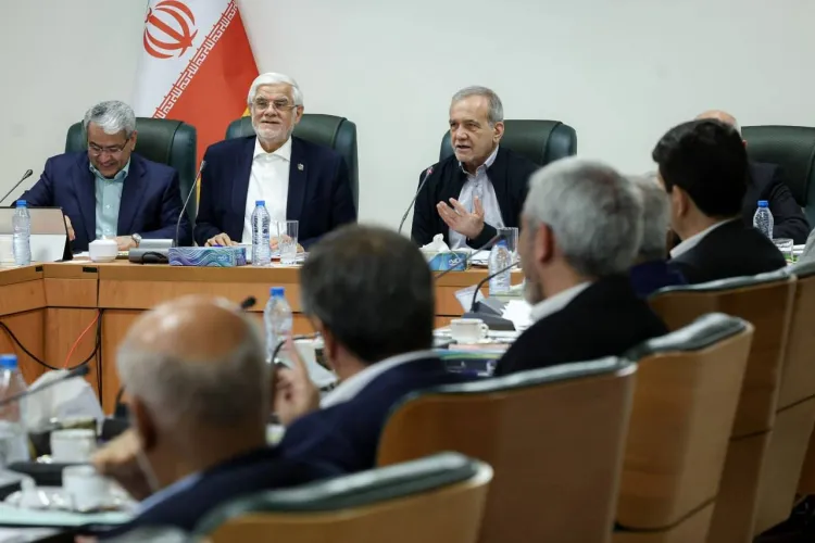 رئیس جمهور: اشتیاق کشورهای همسایه برای همکاری با ایران فوقالعاده است