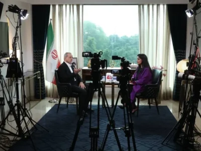 ایران هیچ‌گاه متجاوز نبوده است/ اگر دنبال سلاح هسته‌ای بودیم عضو «ان‌پی‌تی» نمی‌شدیم